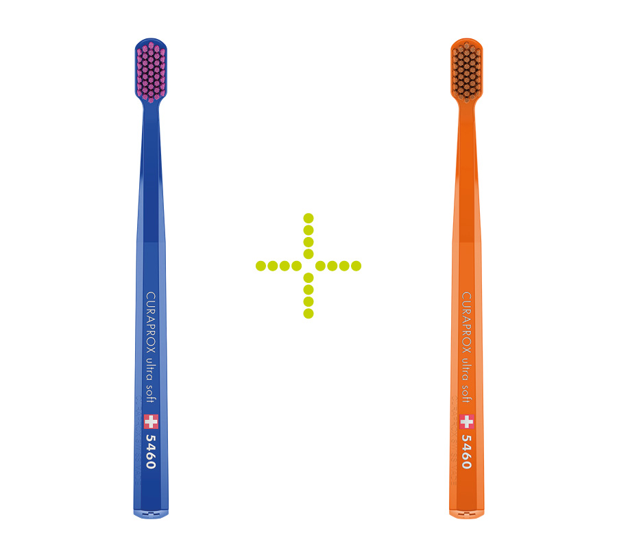 Набор зубных щеток Curaprox CS 5460 Ultra Soft (2 шт.), (темно-синяя и оранжевая)