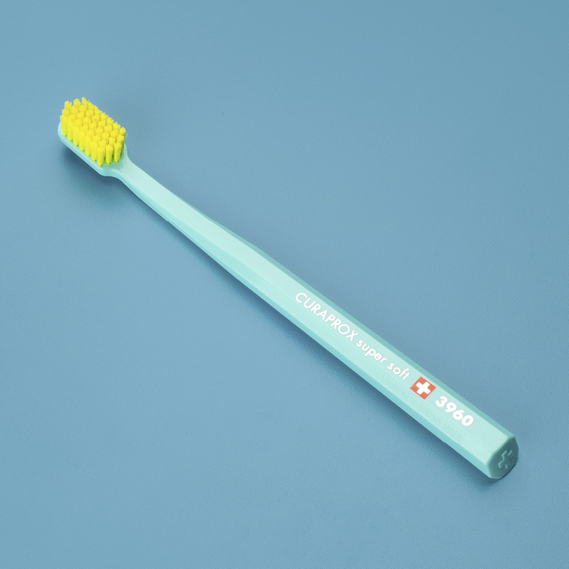 Зубная щетка Curaprox CS 3960 Super Soft (голубая)